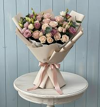 Букет цветов из:  Розы и Лизиантусы #REPLACE_PRED# Альбурикенте