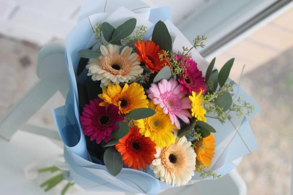 Букет цветов из: Герберы в Альбурикенте