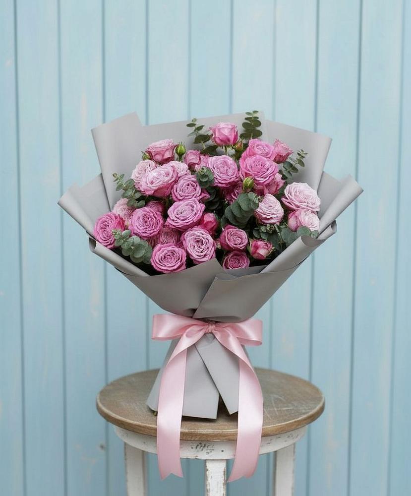 Букет цветов из: Розы в Альбурикенте