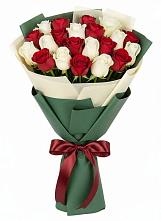 Букет Микс из красных и белых роз #REPLACE_PRED# Альбурикенте