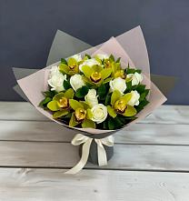 Букет цветов из:  Орхидеи и Розы в Альбурикенте