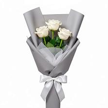 Букет 3 белые розы в Альбурикенте Букет 3 белые розы в Альбурикенте