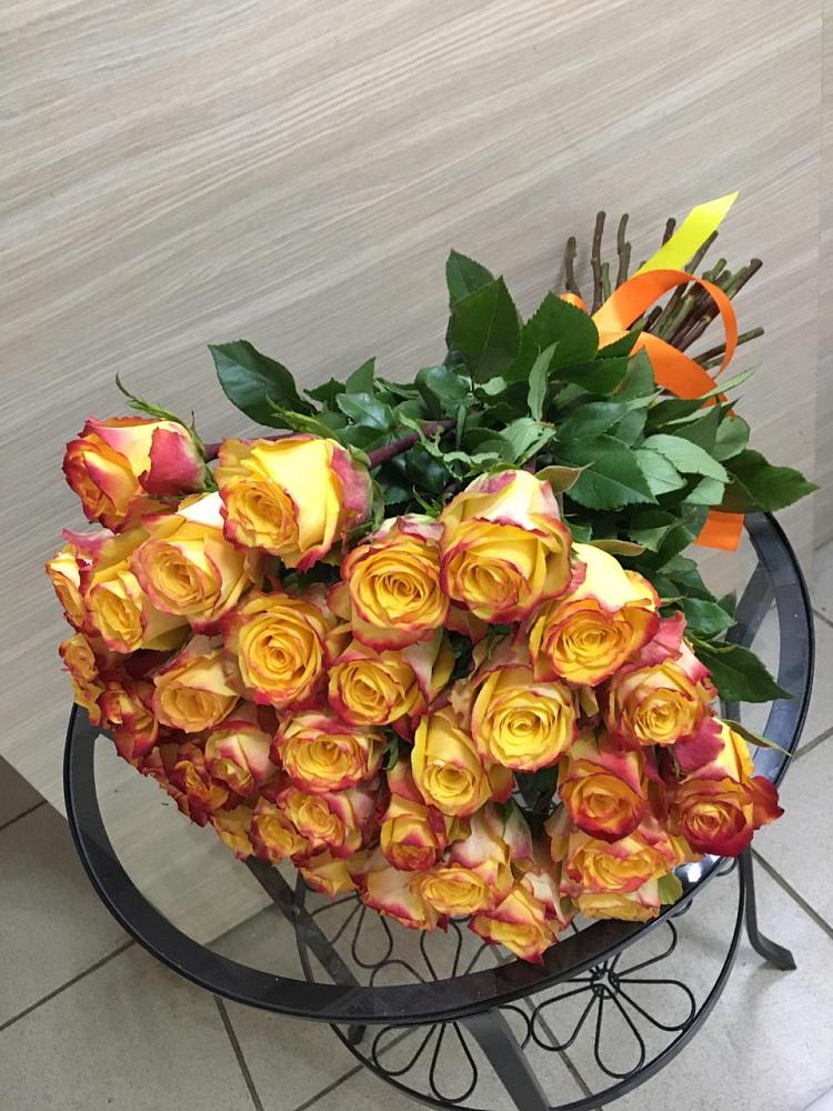 Букет Желтые розы в Альбурикенте