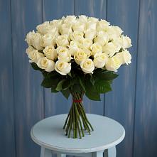 Букет 51 Белая роза Эдлесс Лав в Альбурикенте