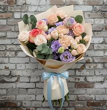 Букет Феерия в Альбурикенте Букет цветов из:  Розы, Лизиантусы и Гвоздики в Альбурикенте