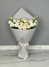 Букет цветов из:  Розы и Лизиантусы в Альбурикенте